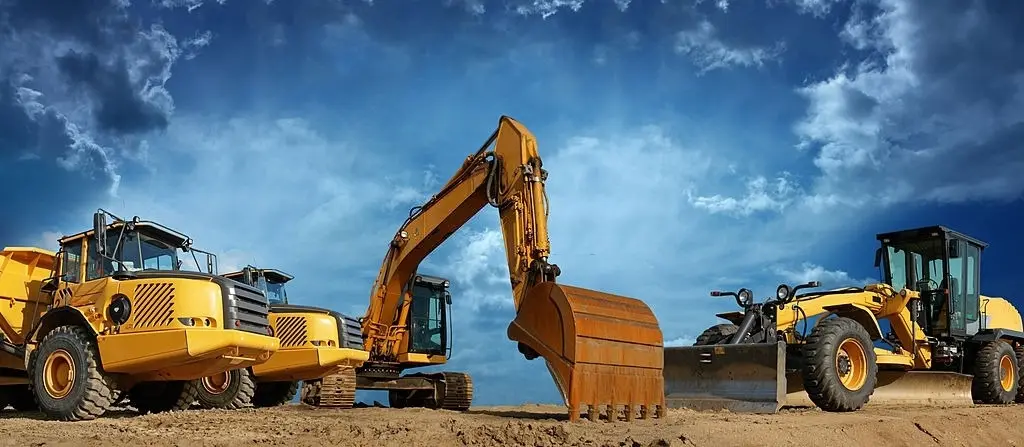Best Tips for Maintaining Heavy Engineering Machinery